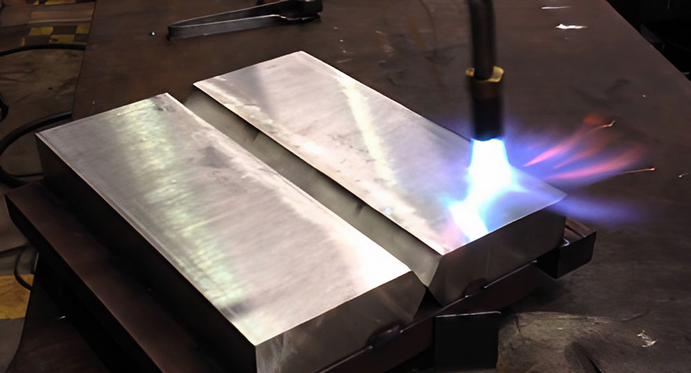 Gia nhiệt trước khi hàn nhôm