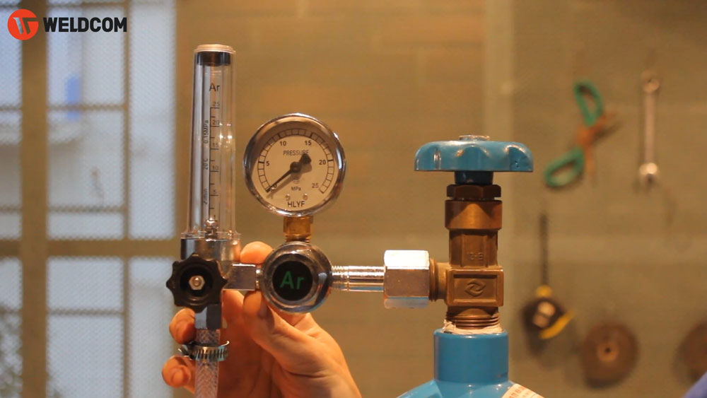 Khí bảo vệ khi dùng máy hàn MIG hàn nhôm