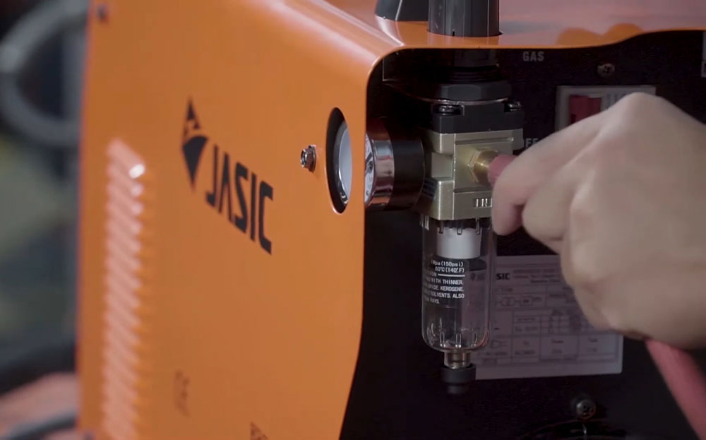 Hướng dẫn sử dụng máy cắt Plasma Jasic: Kết nối khí