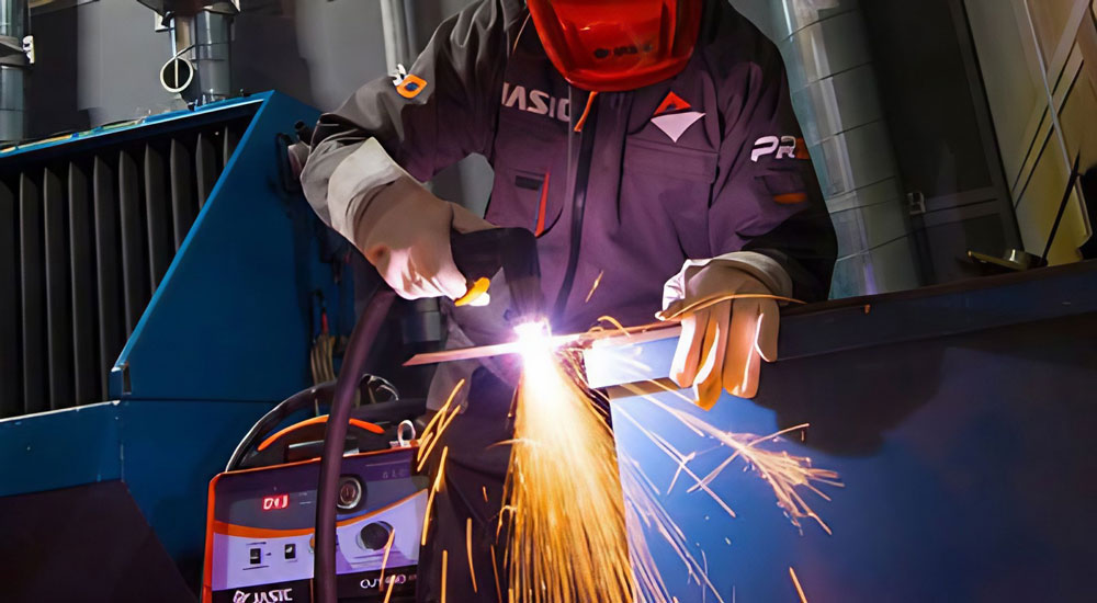 Máy cắt Plasma Jasic là gì?