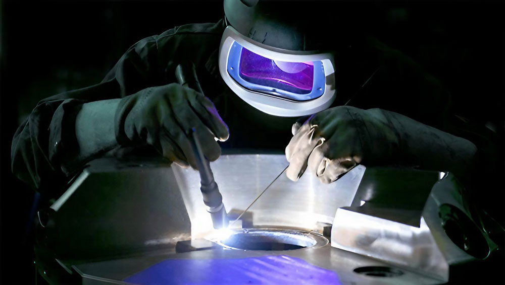 Hàn inox bằng máy hàn TIG