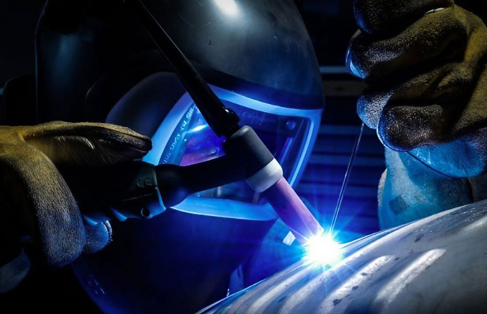 Các yếu tố ảnh hưởng đến giá máy hàn TIG inox