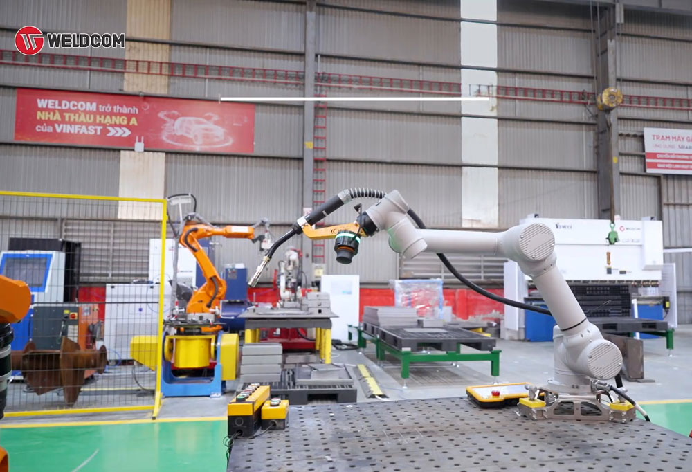Ưu điểm của cobot hàn: Năng suất cao