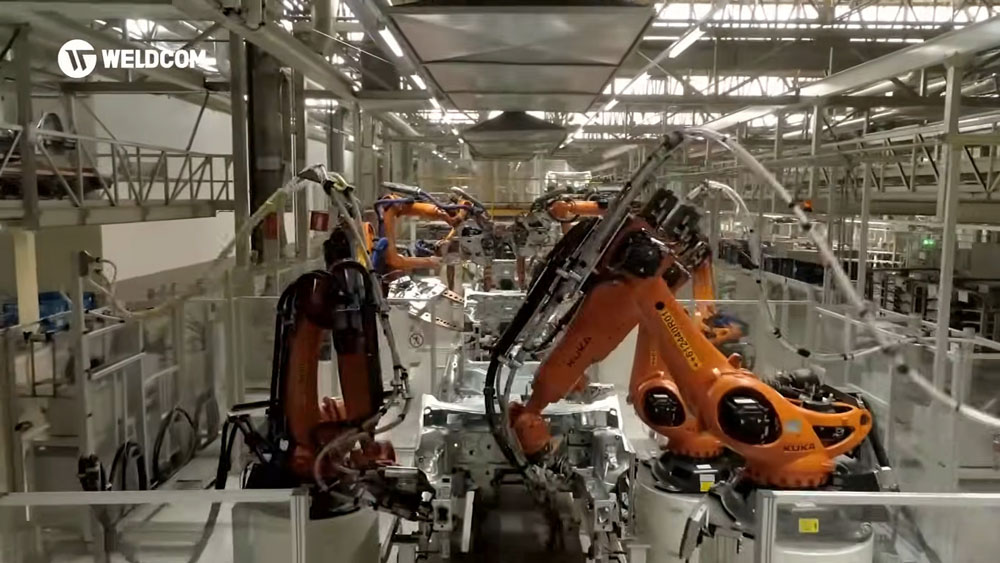 Ưu điểm của robot hàn công nghiệp: Tăng năng suất 