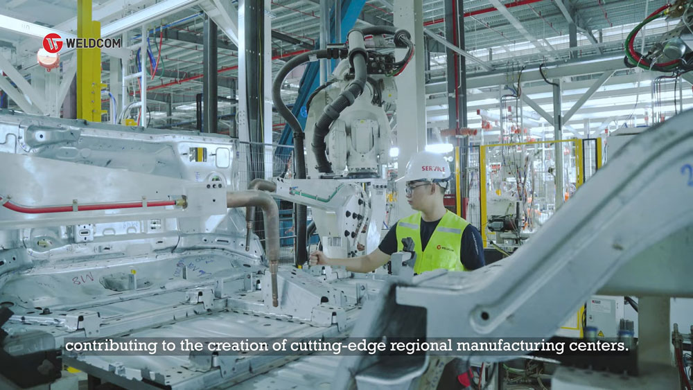 Máy hàn robot giải quyết bài toán gì cho doanh nghiệp?