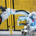 Robot công nghiệp là gì?